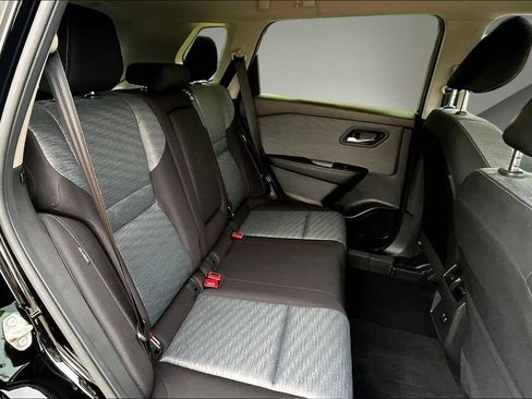 Certified 2023 Nissan Rogue SV AWD/4WD image 25