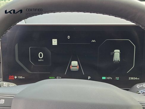 Certified 2024 Kia EV9 Land AWD/4WD image 23