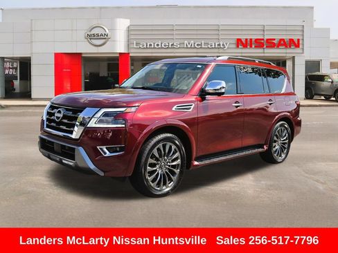 Used 2023 Nissan Armada Platinum w/ Captain's Chairs Package RWD image 9