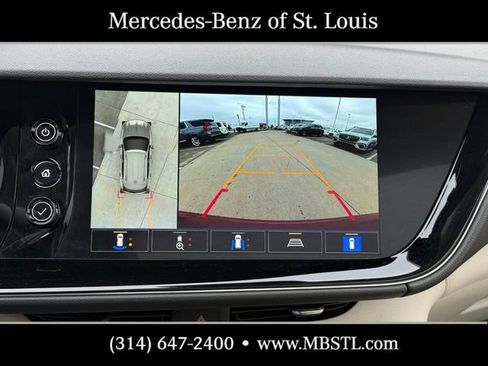 Used 2023 Buick Envision Avenir AWD/4WD image 27
