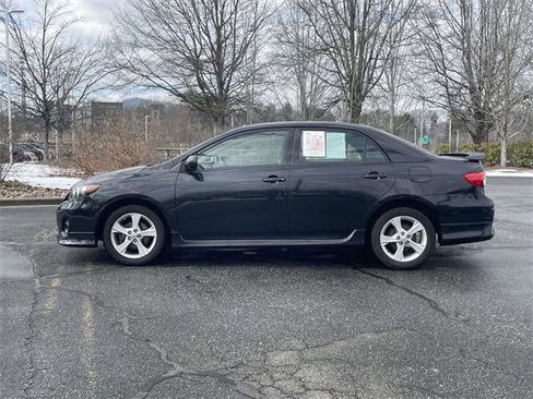 Used 2012 Toyota Corolla S image 2