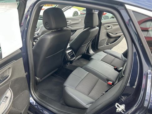 Used 2019 Chevrolet Impala LT image 10