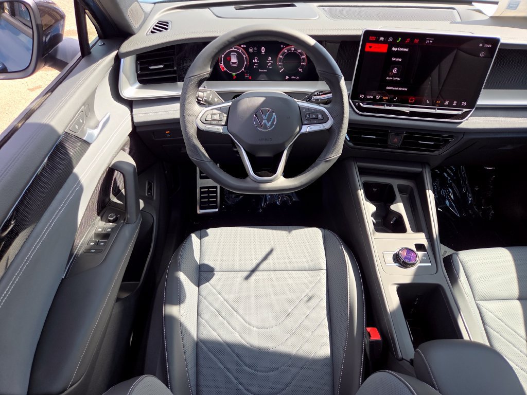 New 2026 Volkswagen Tiguan SE R-Line AWD/4WD image 19