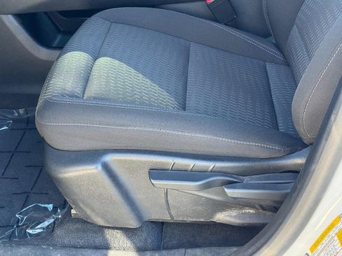 Used 2025 Chevrolet Equinox LT w/ Safety and Technology Package image 24