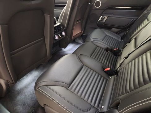 New 2026 Land Rover Discovery S AWD/4WD image 28