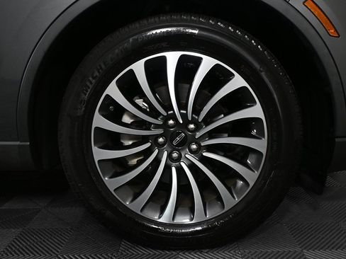 Used 2023 Lincoln Aviator Reserve w/ Elements Package Plus image 37