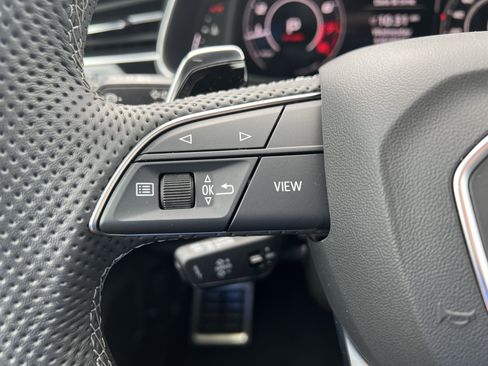 Certified 2025 Audi RS Q8 performance AWD/4WD image 19