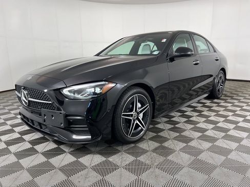 Used 2025 Mercedes-Benz C 300 4MATIC Sedan image 15