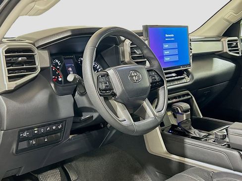 Used 2023 Toyota Tundra Limited w/ Power Package image 7