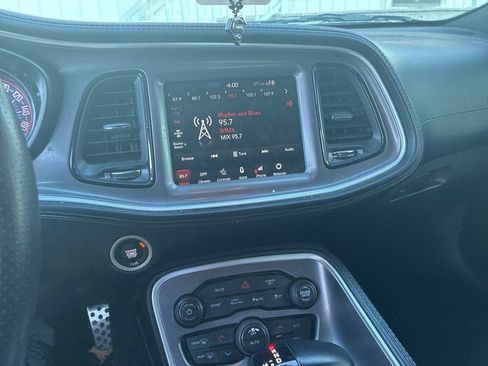 Certified 2022 Dodge Challenger GT w/ Plus Package AWD/4WD image 6
