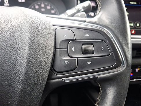 Used 2023 Buick Envision Essence image 21