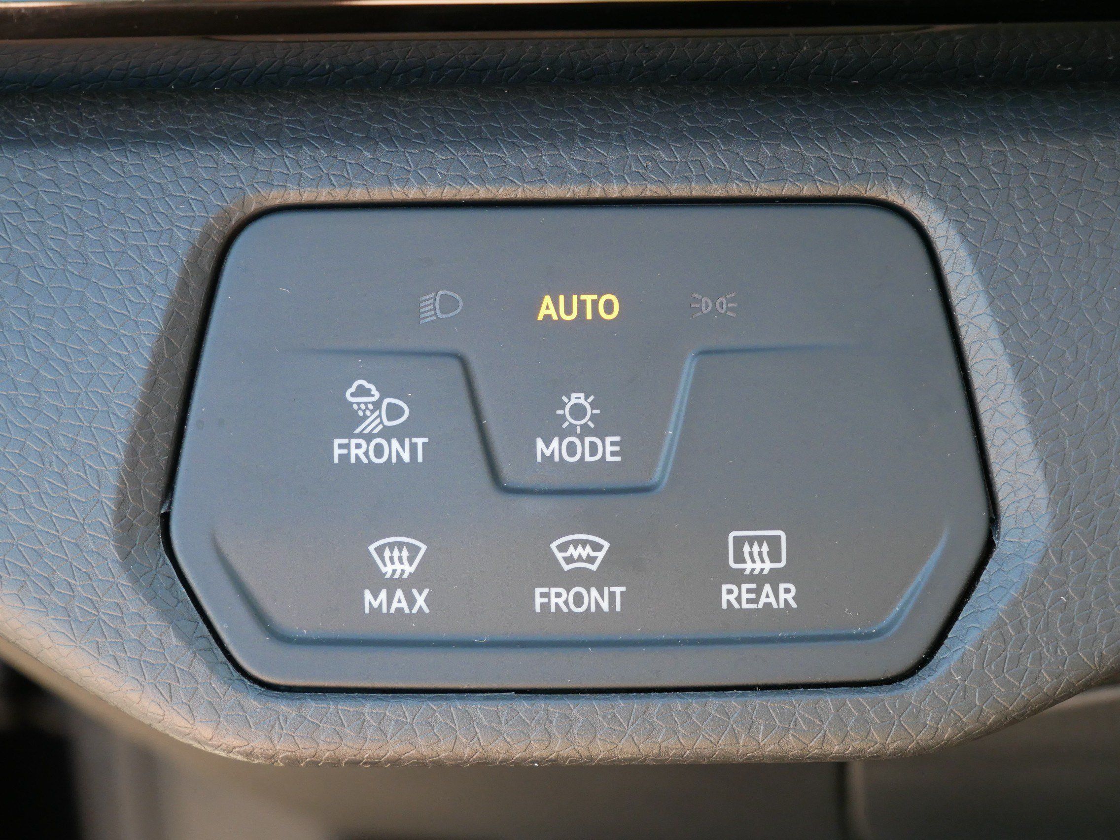 Certified 2023 Volkswagen ID.4 Pro S Plus AWD/4WD image 26