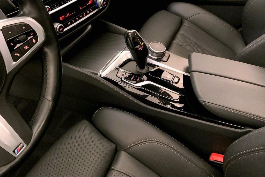 Certified 2023 BMW 530i xDrive w/ M Sport Package AWD/4WD image 22