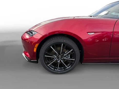 New 2025 MAZDA MX-5 Miata Grand Touring w/ Appearance Package image 9