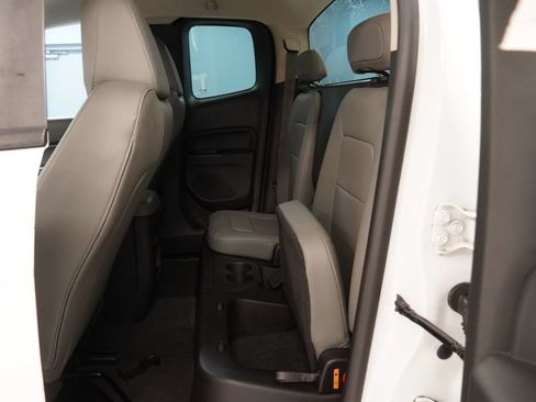 Used 2020 Chevrolet Colorado W/T w/ WT Convenience Package RWD image 26