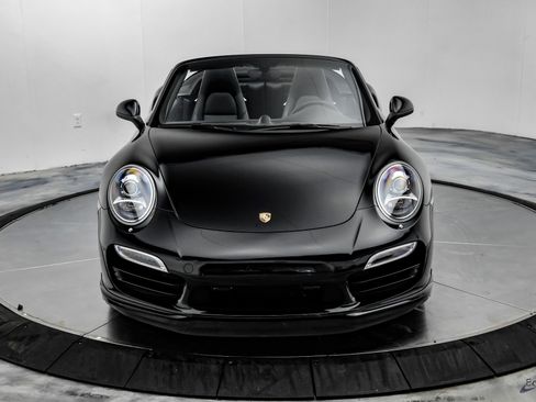 Used 2015 Porsche 911 Turbo image 28