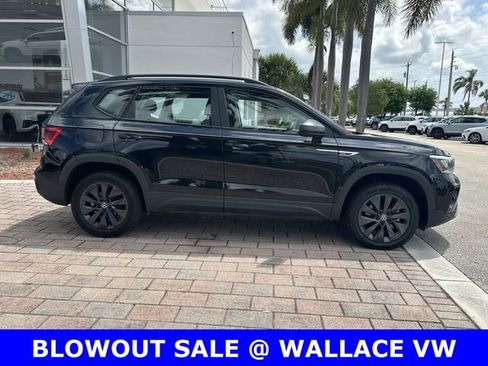 Certified 2023 Volkswagen Taos S FWD image 5