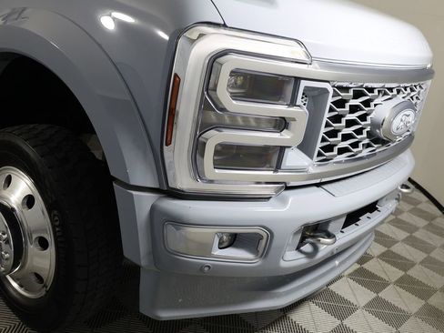 Used 2024 Ford F450 Limited w/ FX4 Off-Road Package image 46