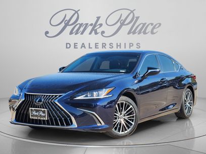 Used 2023 Lexus ES 350 w/ Premium Package