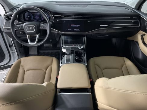 Used 2024 Audi Q7 3.0T Premium Plus image 24