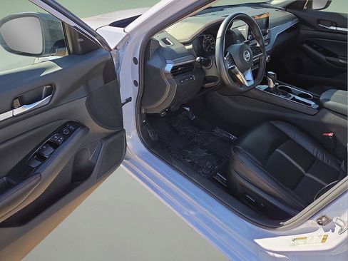 Used 2024 Nissan Altima 2.5 SR image 21