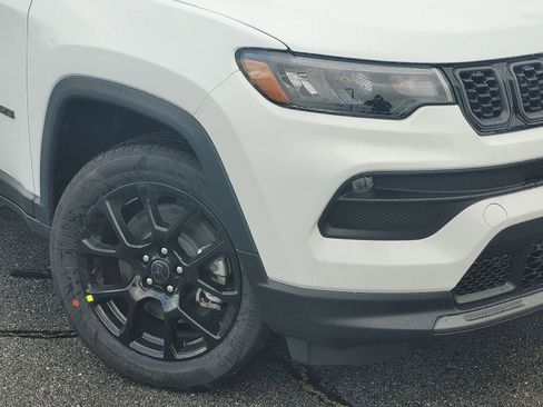 New 2026 Jeep Compass Latitude image 6