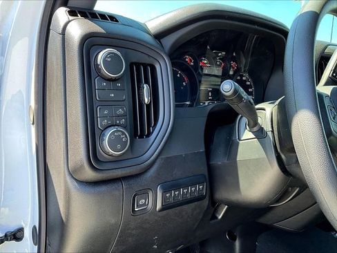 New 2026 Chevrolet Silverado 2500 Custom w/ Custom Value Package image 30