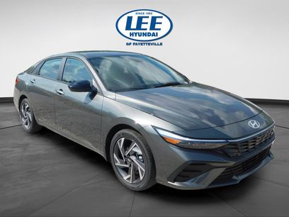 New 2025 Hyundai Elantra SEL