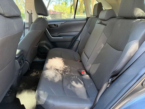 Used 2025 Toyota RAV4 LE image 33