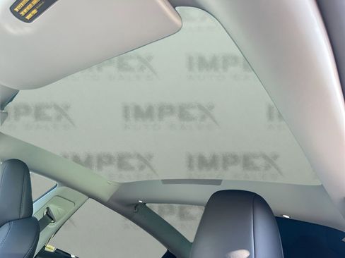 Used 2024 Tesla Model 3 Long Range image 11