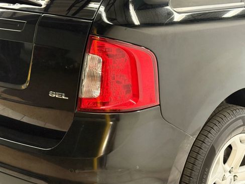 Used 2011 Ford Edge SEL w/ 201A Rapid Spec Order Code FWD image 10