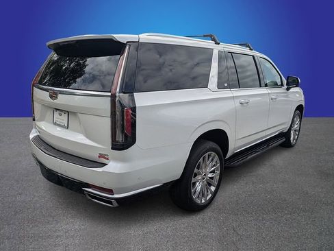 Used 2023 Cadillac Escalade ESV Premium Luxury w/ Performance Package image 5
