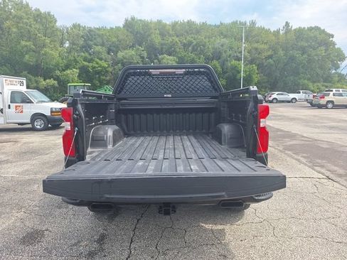 Used 2020 Chevrolet Silverado 1500 LT Trail Boss AWD/4WD image 15
