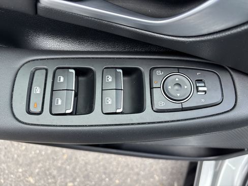 Used 2025 Hyundai Sonata SEL FWD image 16