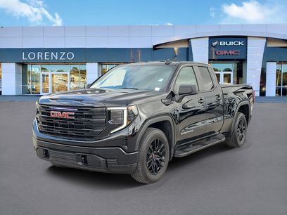 Used 2025 GMC Sierra 1500 Pro w/ Graphite Edition