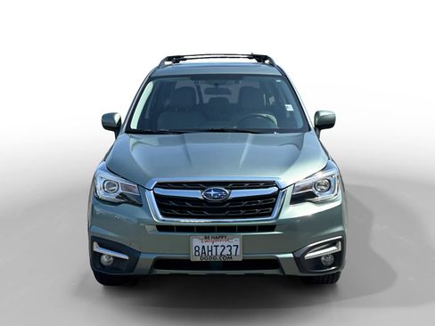 Used 2018 Subaru Forester 2.5i Limited AWD/4WD image 8