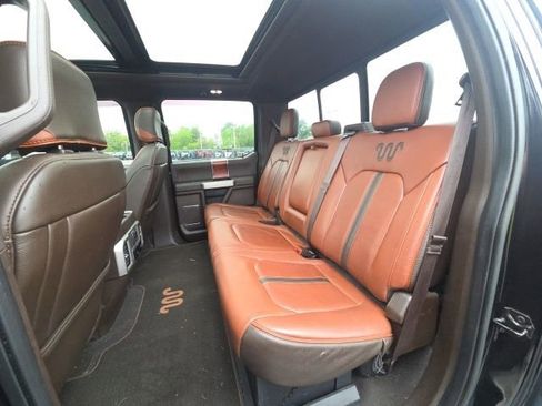 Used 2021 Ford F350 King Ranch w/ King Ranch Ultimate Package AWD/4WD image 15