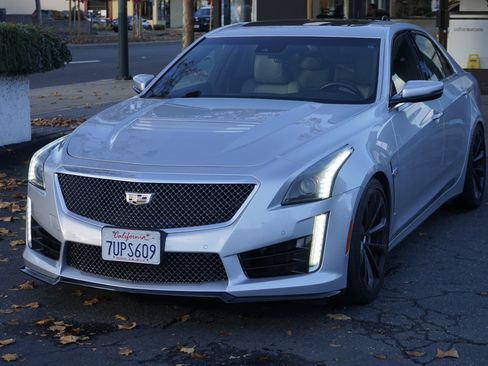 Used 2017 Cadillac CTS V w/ Luxury Package image 3