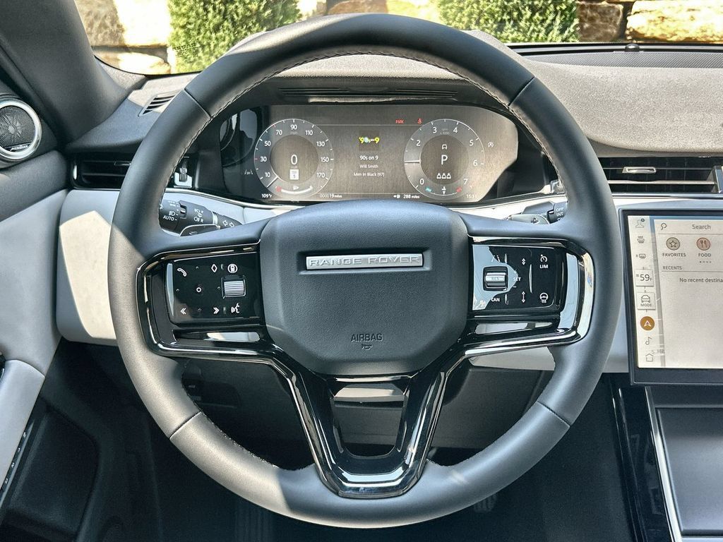 New 2026 Land Rover Range Rover Evoque S AWD/4WD image 21