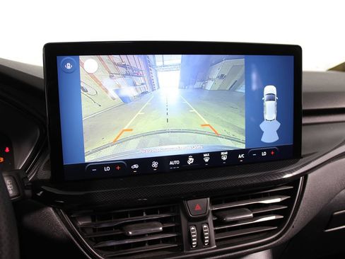 Used 2023 Ford Escape ST-Line w/ Equipment Group 301A FWD image 15