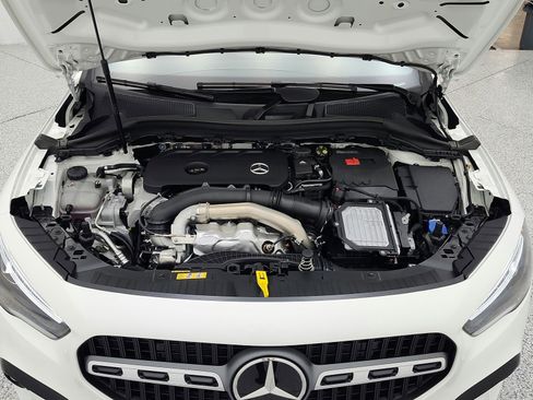 New 2026 Mercedes-Benz GLA 250 image 12