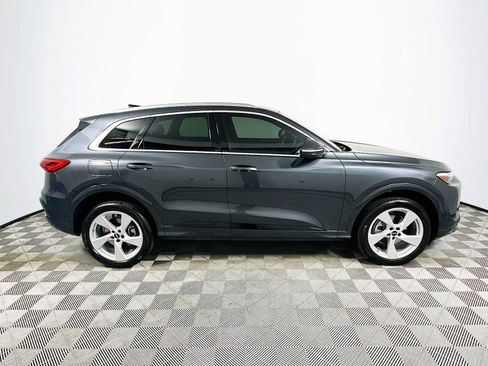 Used 2025 Audi Q5 Premium Plus w/ Premium Plus AWD/4WD image 8