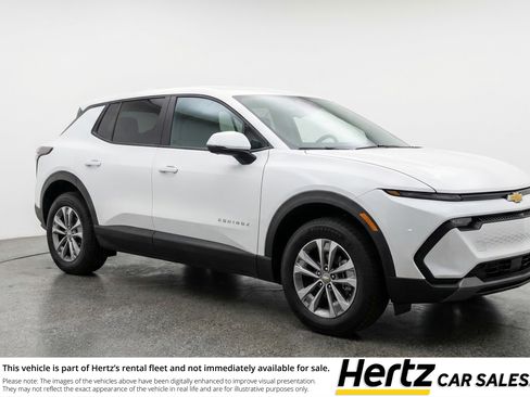 Used 2025 Chevrolet Equinox LT image 1