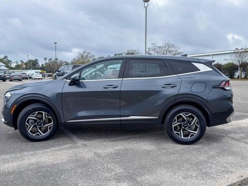 Used 2023 Kia Sportage LX image 7