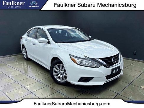 Used 2018 Nissan Altima 2.5 S w/ S Convenience Package FWD image 1