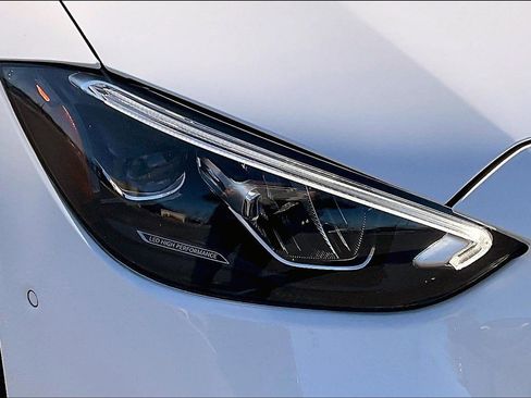 Used 2022 Mercedes-Benz C 300 Sedan image 32