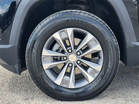 Used 2026 Chevrolet Equinox LT image 10