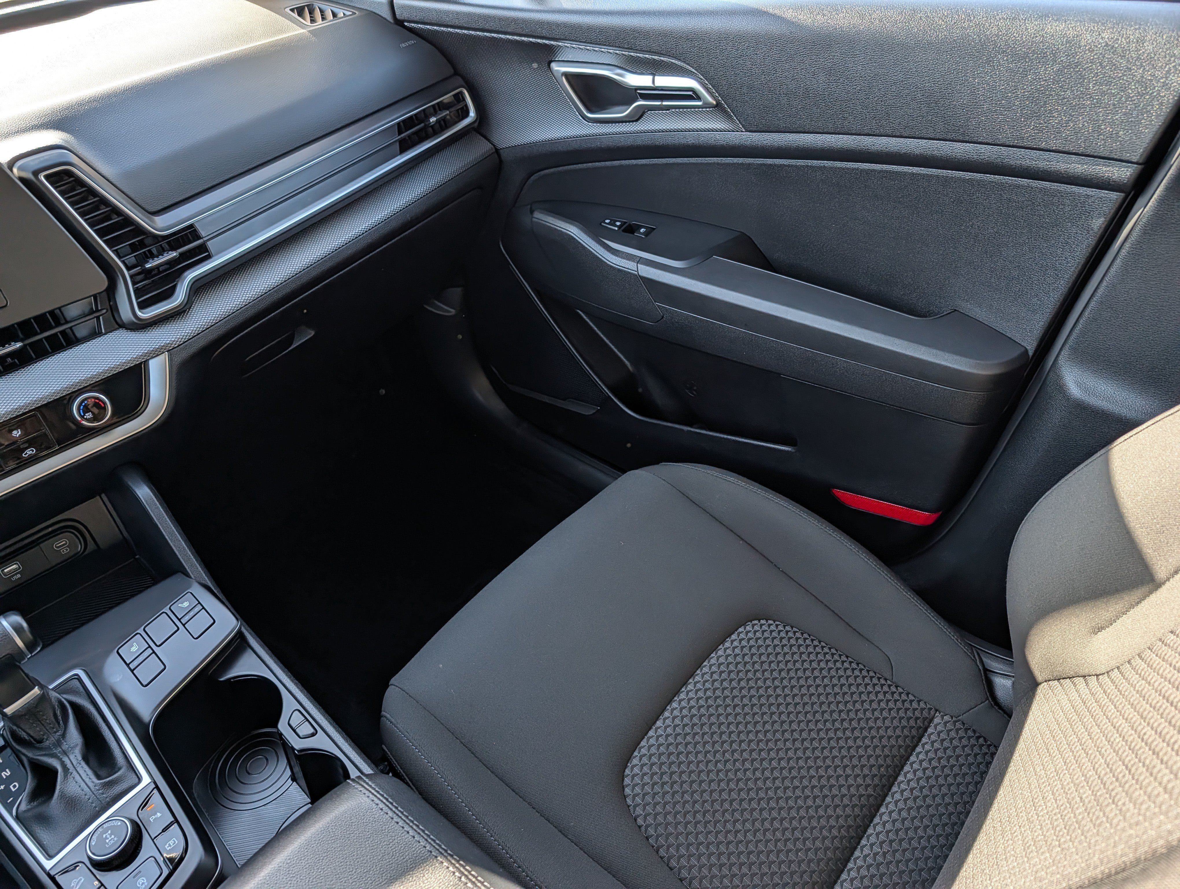 Certified 2024 Kia Sportage LX AWD/4WD image 11