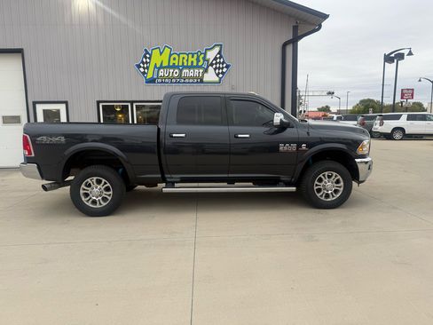 Used 2017 RAM 2500 Laramie w/ Snow Chief Group image 7