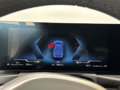 New 2025 BMW 330i xDrive Sedan w/ M Sport Package image 28